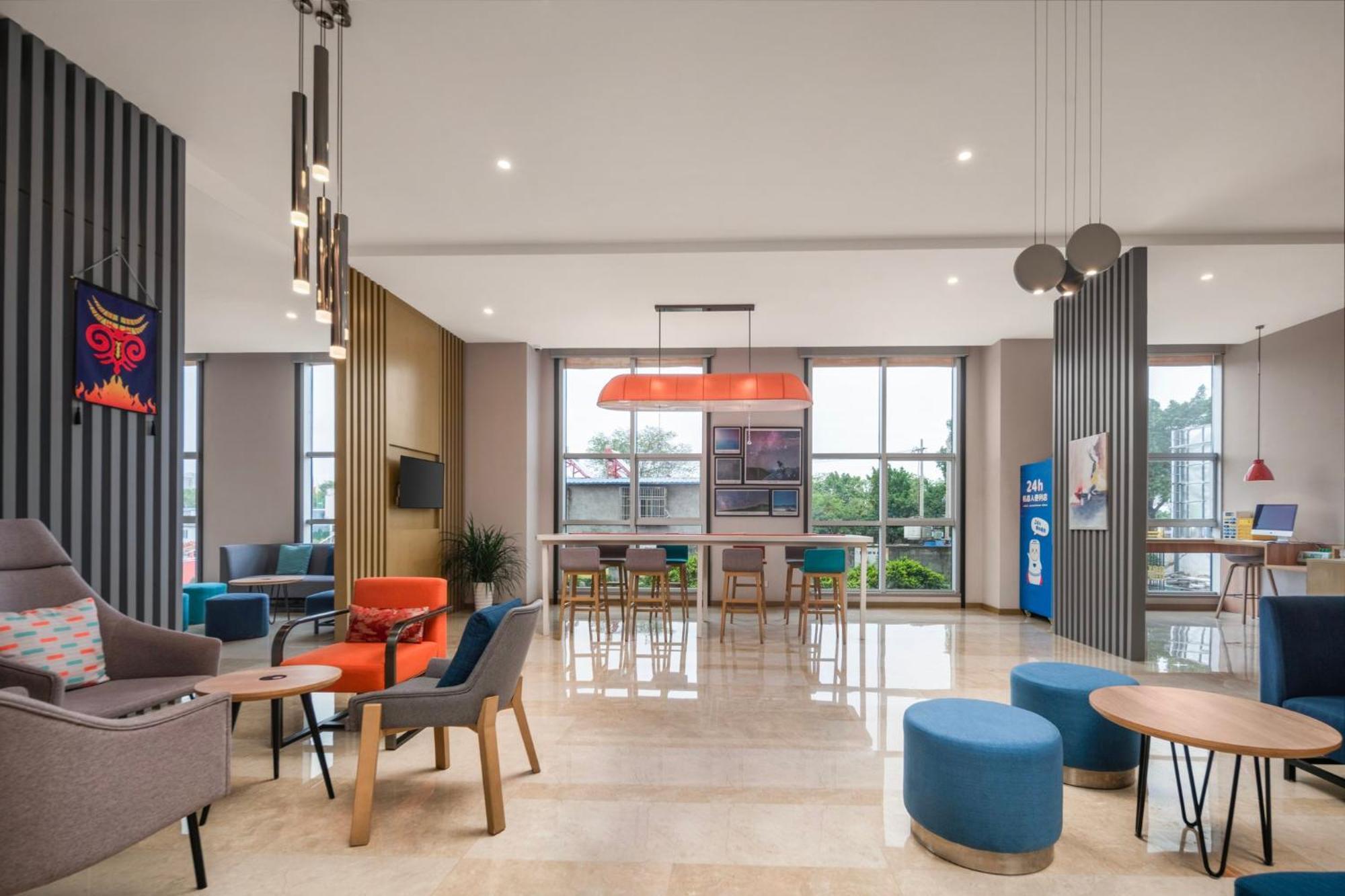 Holiday Inn Express - Xichang City Center By Ihg Esterno foto