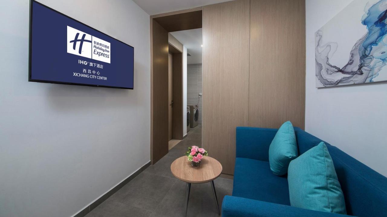 Holiday Inn Express - Xichang City Center By Ihg Esterno foto