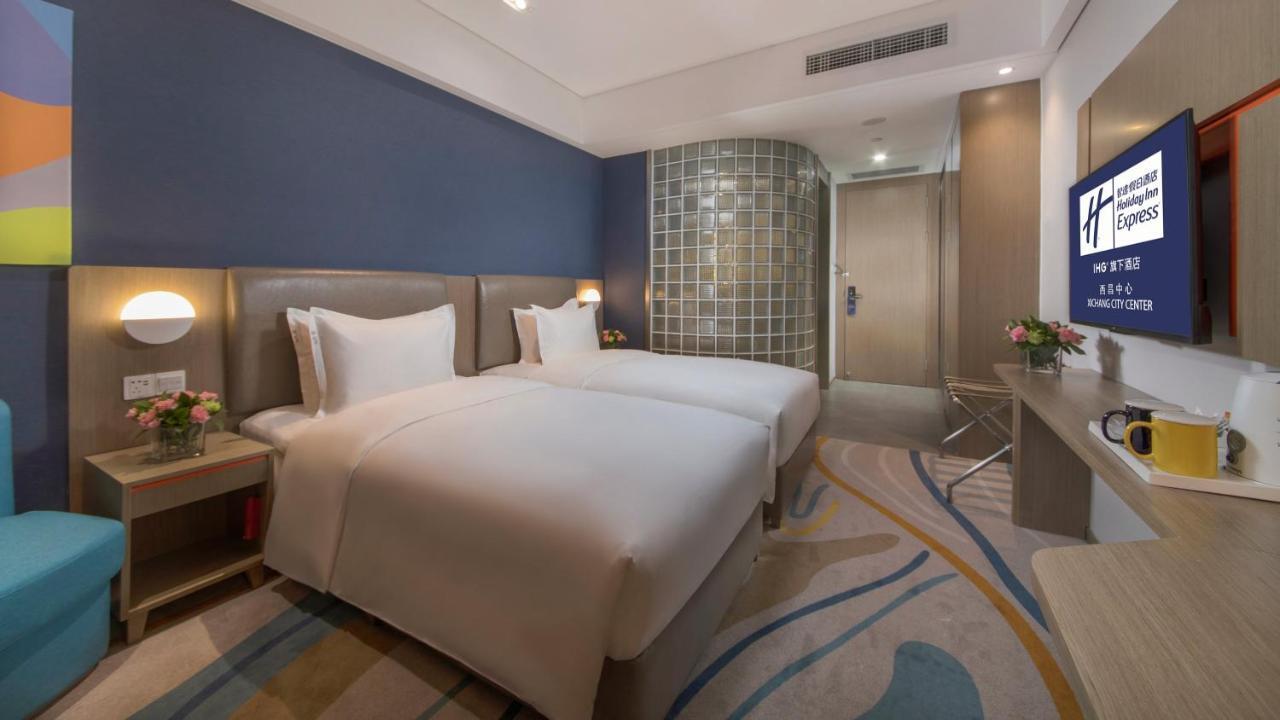 Holiday Inn Express - Xichang City Center By Ihg Esterno foto