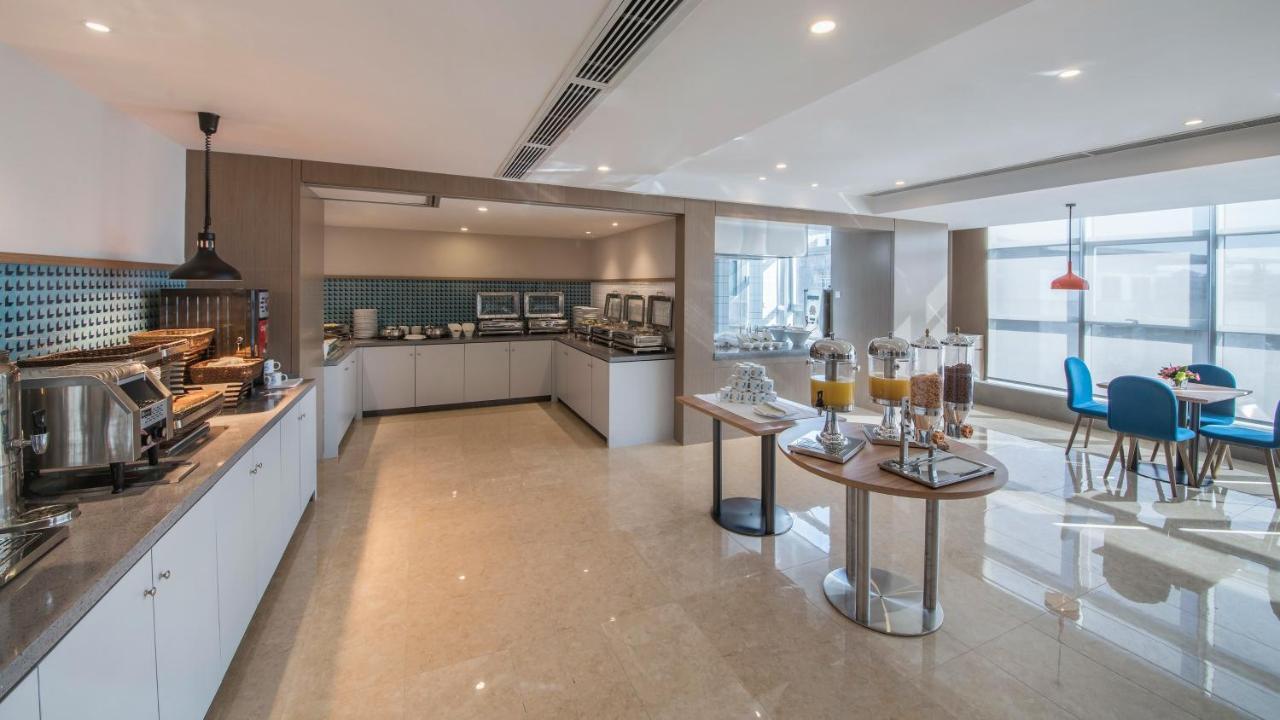 Holiday Inn Express - Xichang City Center By Ihg Esterno foto