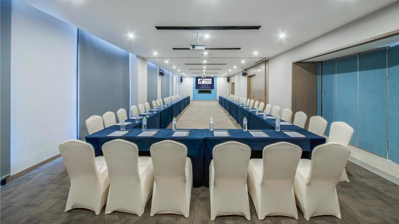 Holiday Inn Express - Xichang City Center By Ihg Esterno foto